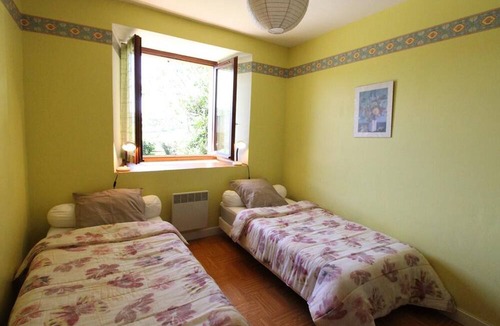 Arpajon-sur-Cere Cottage | Gite Arpajon-sur-Cère, 2 bedrooms, 4 persons