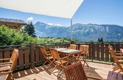 Les Carroz-d'Araches Resort | Village De Vacances Les Flocons Verts