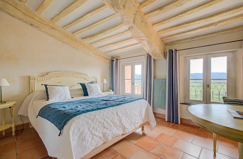Roussillon Hotel | Le Clos de la Glycine
