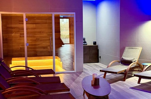 Saint-Vulbas Hotel | What Else Hotel