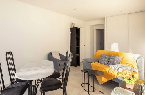 Parilly Apartment | Dify Stoppa - Parilly