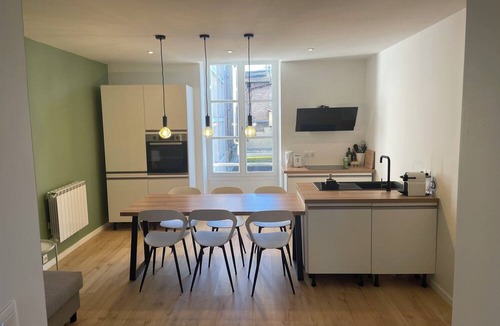 Voiron Apartment | Apartment in the town center at the foot of the Vercors and Chartreuse mountains