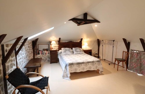 Pers Cottage | Gite Le Rouget-Pers-Pers, 3 bedrooms, 8 persons