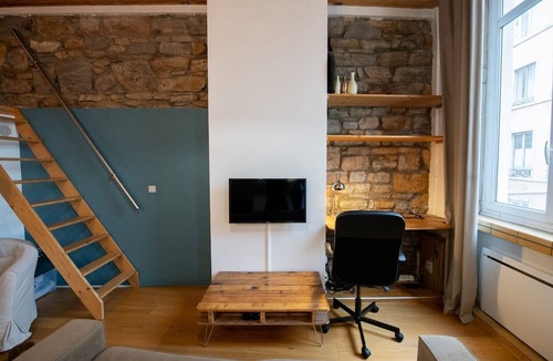 Griffon - Royale Apartment | Le petit Imbert - warm and cosy studio apartment