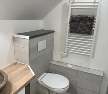 Orgelet House | Gite de groupe lacs et forêt du jura - SPA et Sauna Privatif - Orgelet
