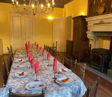 Drumettaz-Clarafond House | Chateau du Donjon