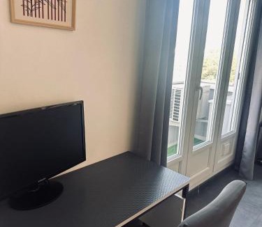 Saint-Egreve Apartment | La Pinéa 40 m2 T2 climatisation, tram E et parking