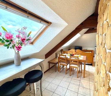 Aiguebelette-le-Lac Apartment | Chaleureux studio sous les toits, proche du lac