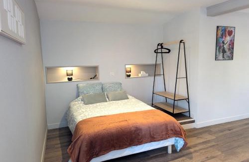 Chazey-sur-Ain Apartment | Suites de la Plaine, proche CNPE Bugey et PIPA