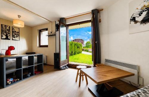 Mijoux Apartment | Le refuge des sportifs - studio cosy jardin - wifi
