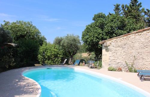 Montsegur-sur-Lauzon House | Le Mazet, gîte des Lucioles en Provence