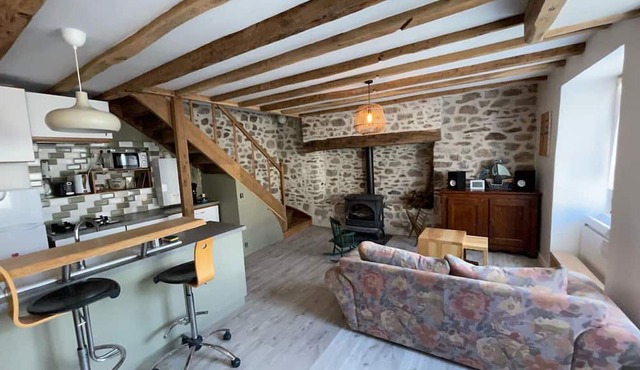 Gite Cassaniouze, 3 bedrooms, 6 persons