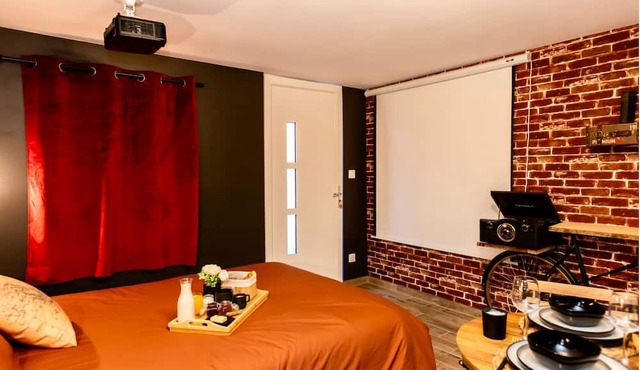 3 Logements 300 m2 Loft Billard / Babyfoot / BAR À Jeux