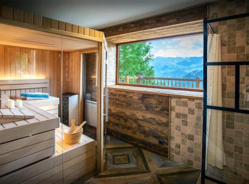 Chalet Bendo - OVO Network